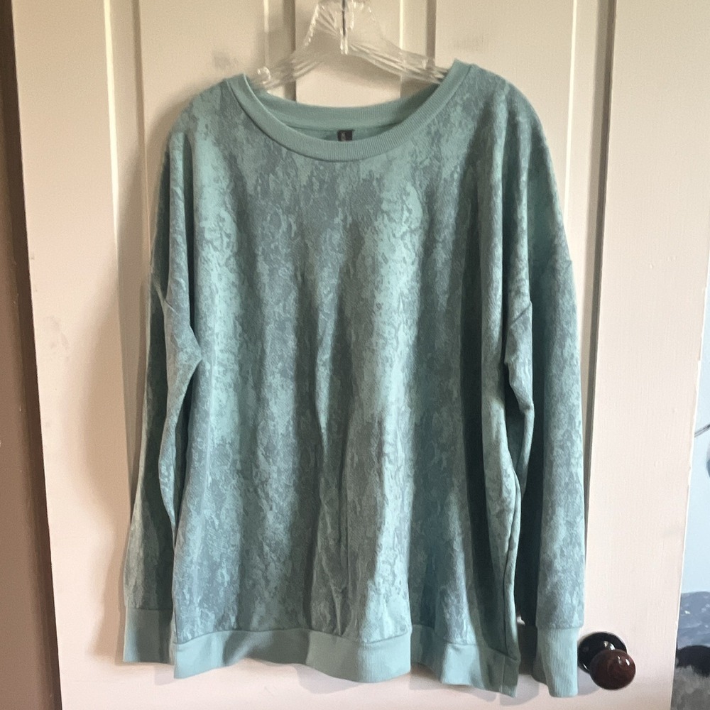 Mondetta Women's Crewneck Snakeskin Print Pullover Sweatshirt Size XL Green